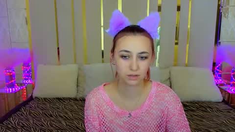 Snapshot of roxy_rayy chatting on 09-22-25, 06:15 roxy_rayy online show from 09-22-25, 06:15