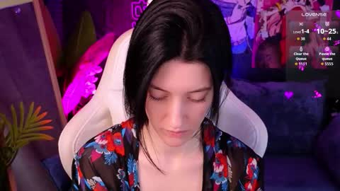 roxy_riot_ online show from 10-18-25, 01:30