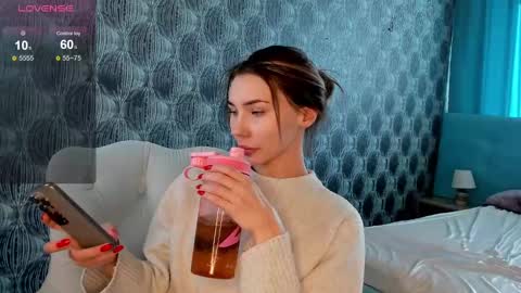 Snapshot of roxy_the_daedevill chatting on 02-07-25, 07:50 roxy_the_daedevill online show from 02-07-25, 07:50