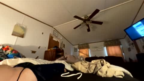 Snapshot of roxybcali chatting on 12-14-25, 03:39 Roxy and Brock online show from 12-14-25, 03:39