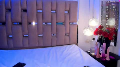 roxylicious_ online show from 03-05-25, 11:16