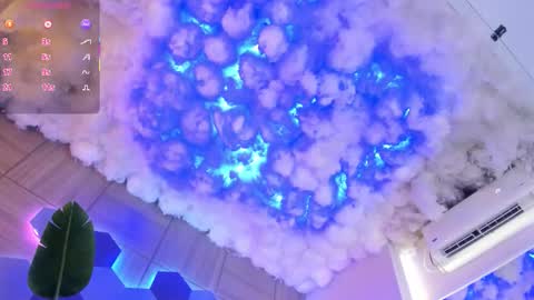    online show from 10-29-25, 07:37