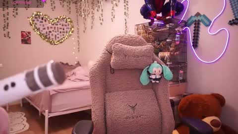 roxysuh online show from 11-09-25, 08:12