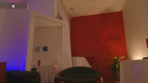 Roy Luna online show from 09-24-25, 02:20