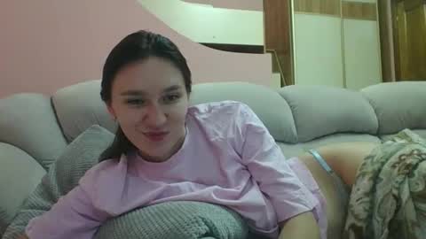 Snapshot of roza05x chatting on 10-10-25, 08:52 Roza05x online show from 10-10-25, 08:52