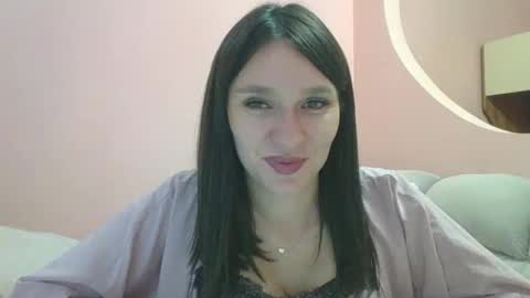 Snapshot of roza05x chatting on 10-12-25, 05:56 Roza05x online show from 10-12-25, 05:56