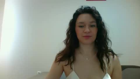 Roza05x online show from 03-16-26, 08:40