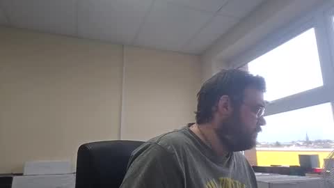 Snapshot of rsrd1000 chatting on 12-08-24, 12:41 rsrd1000 online show from 12-08-24, 12:41