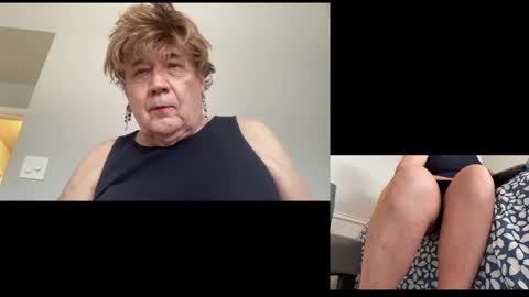 Snapshot of rsxxx130 chatting on 02-05-25, 06:59 ireneTxCD online show from 02-05-25, 06:59