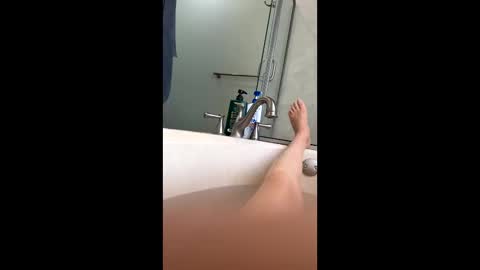 Snapshot of rsxxx130 chatting on 03-04-25, 07:54 ireneTxCD online show from 03-04-25, 07:54