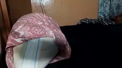 rubberburn online show from 12-15-25, 08:29