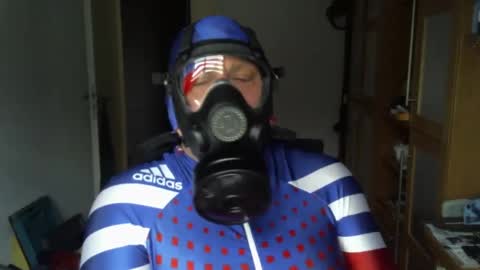 Snapshot of rubbgay chatting on 12-25-24, 11:11 Rubbgay online show from 12-25-24, 11:11