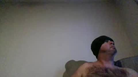 rubbingoneout714 online show from 01-20-25, 11:32