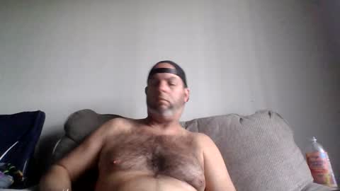 rubbingoneout714 online show from 02-10-26, 07:07