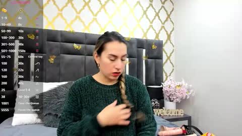 Snapshot of rubby_taylor chatting on 10-10-25, 12:04 RubbyTaylor online show from 10-10-25, 12:04