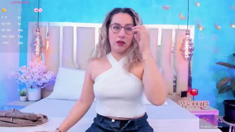 Snapshot of rubby_taylor chatting on 02-03-26, 02:33 RubbyTaylor online show from 02-03-26, 02:33