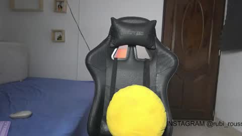 Snapshot of rubi_rouss chatting on 10-20-25, 11:10 rubi rouss instagran and X or tw FAV VIBES11 9 33 101 moan and explode my balls online show from 10-20-25, 11:10