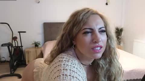 Ruby online show from 11-20-25, 02:01