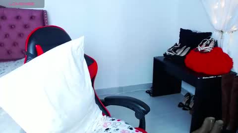  RUBY  online show from 10-22-25, 06:18