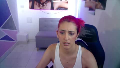 ruby_your_milf online show from 01-08-25, 02:25