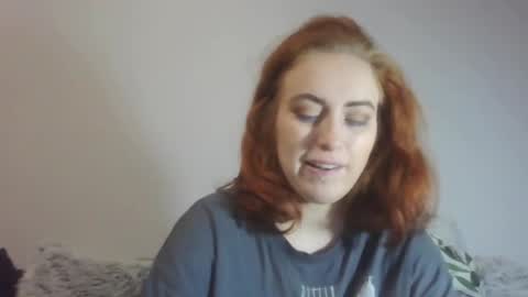 Snapshot of rubykinky chatting on 12-19-25, 03:52 Ruby online show from 12-19-25, 03:52