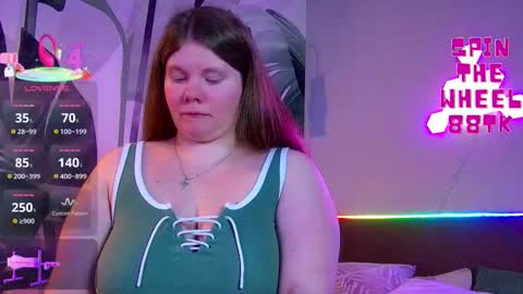 Snapshot of rubyvalen chatting on 11-12-25, 01:17 Ruby online show from 11-12-25, 01:17