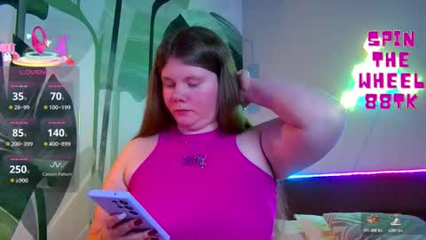 Snapshot of rubyvalen chatting on 12-02-25, 01:33 Ruby online show from 12-02-25, 01:33