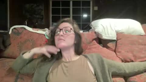 Snapshot of rubywavesback chatting on 02-26-26, 07:40 rubywavesback online show from 02-26-26, 07:40