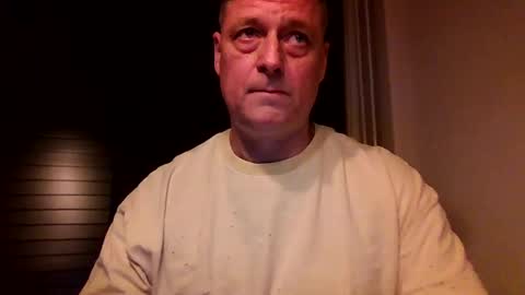 Snapshot of rudeski chatting on 11-19-25, 04:51 rudeski online show from 11-19-25, 04:51