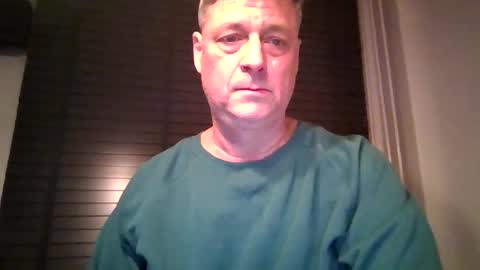 Snapshot of rudeski chatting on 11-21-25, 06:50 rudeski online show from 11-21-25, 06:50