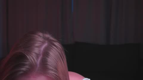 Mila online show from 11-27-25, 04:14