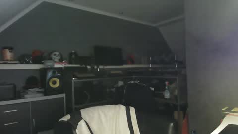 Snapshot of ruffi77 chatting on 02-22-25, 11:46 Chico que rico Caliente online show from 02-22-25, 11:46