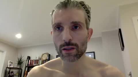 Snapshot of rugbymvp chatting on 02-26-25, 10:47 rugbymvp online show from 02-26-25, 10:47