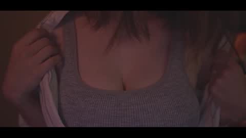 Snapshot of running_with_the_wolves chatting on 09-26-25, 11:09 Elena online show from 09-26-25, 11:09