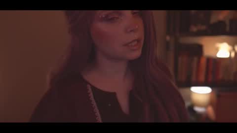 Snapshot of running_with_the_wolves chatting on 11-01-25, 11:07 Elena online show from 11-01-25, 11:07