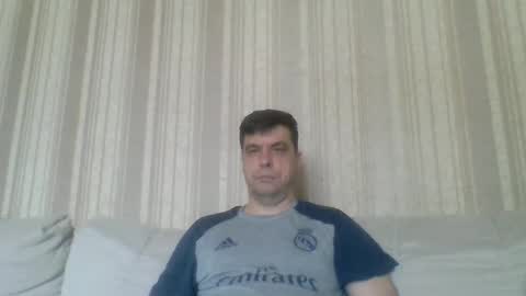 rusqadisx online show from 02-20-25, 07:01