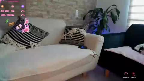 Lorenn online show from 02-21-25, 09:11