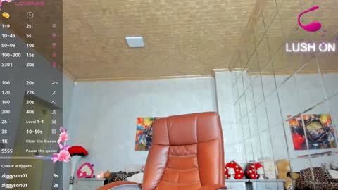 Ava online show from 12-22-24, 11:52