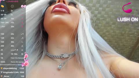 Ava online show from 12-25-24, 11:31