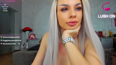 Ava online show from 01-28-25, 09:51