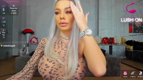 Ava online show from 02-05-25, 04:03