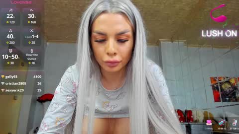 Ava online show from 02-25-25, 06:20