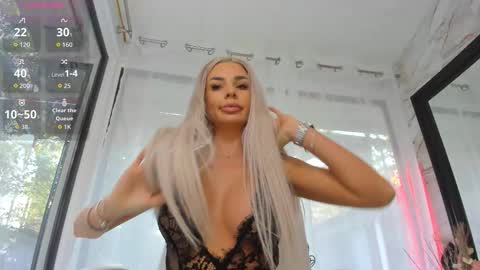 Ava online show from 09-15-25, 06:46