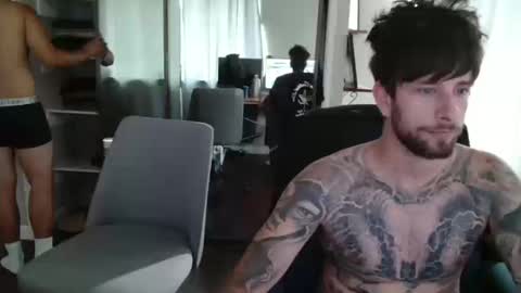 russora666 online show from 12-18-25, 04:07