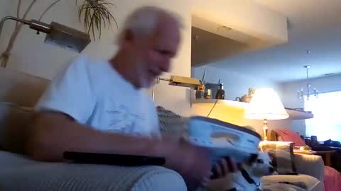 Snapshot of rustyx22 chatting on 10-19-25, 12:17 Rusty online show from 10-19-25, 12:17