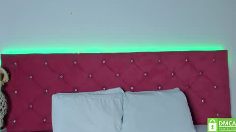 Ruth online show from 01-15-25, 01:09