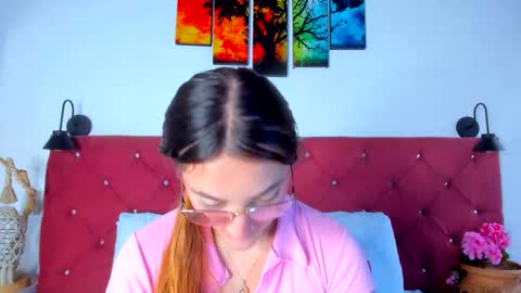 Ruth online show from 11-07-25, 01:44