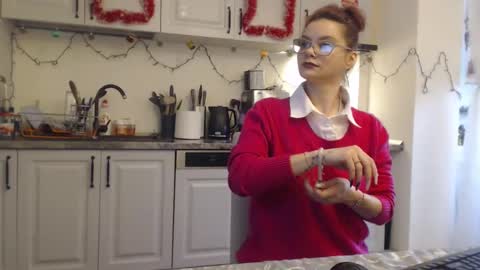 Snapshot of ruxandradanny chatting on 02-18-25, 07:54 ruxandradanny online show from 02-18-25, 07:54