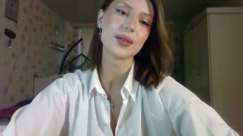 Snapshot of ruxashade chatting on 10-14-25, 11:22 ruxashade online show from 10-14-25, 11:22