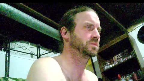 rwb1982 online show from 11-11-25, 02:22